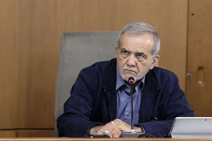 رئیس جمهور: طرح‌های توسعه‌ صنایع نزدیک خلیج فارس در اولویت قرار گیرد