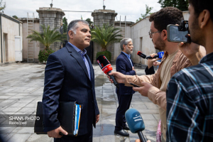 صادرات نفت ایران ادامه دارد/ برای هر سناریویی برنامه داریم