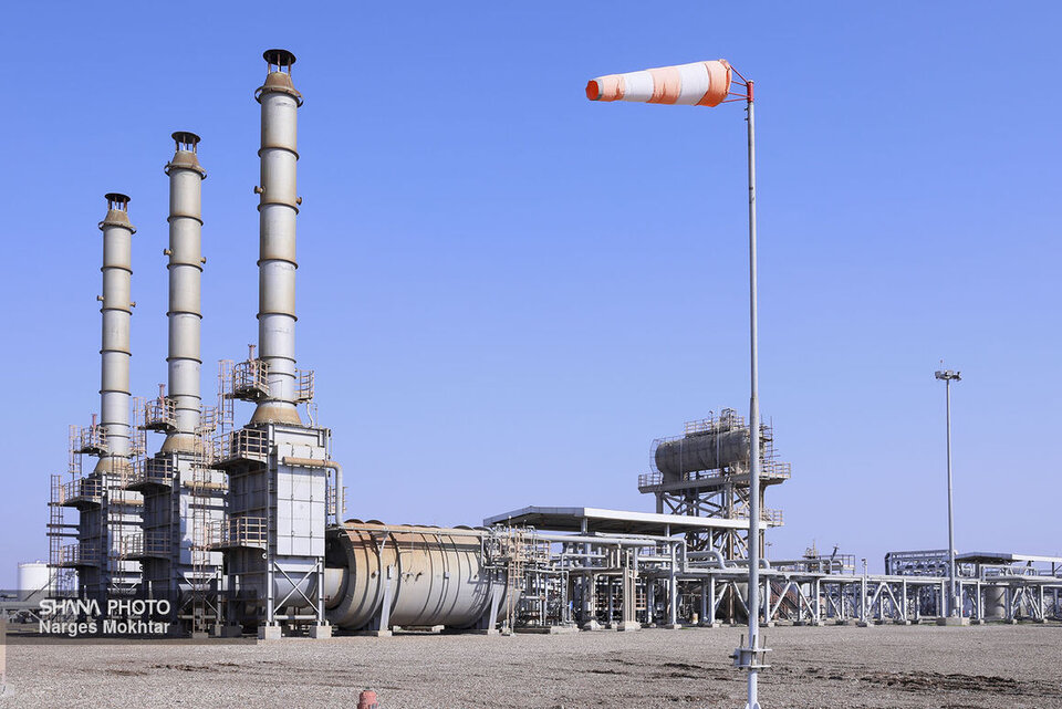 هدف‌گذاری ۳.۷ میلیارد یورویی بالادست نفت تا پایان ۱۴۰۴