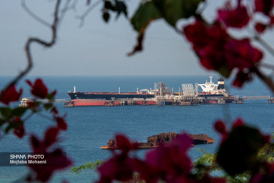 رکوردشکنی صادرات نفت ایران در اوج تحریم و جنگ