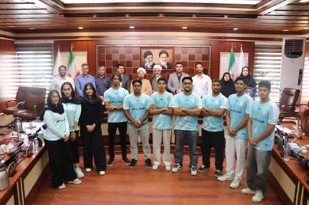 تجلیل شورای شهر بندرعباس از قهرمانان پدل‌برد هرمزگان