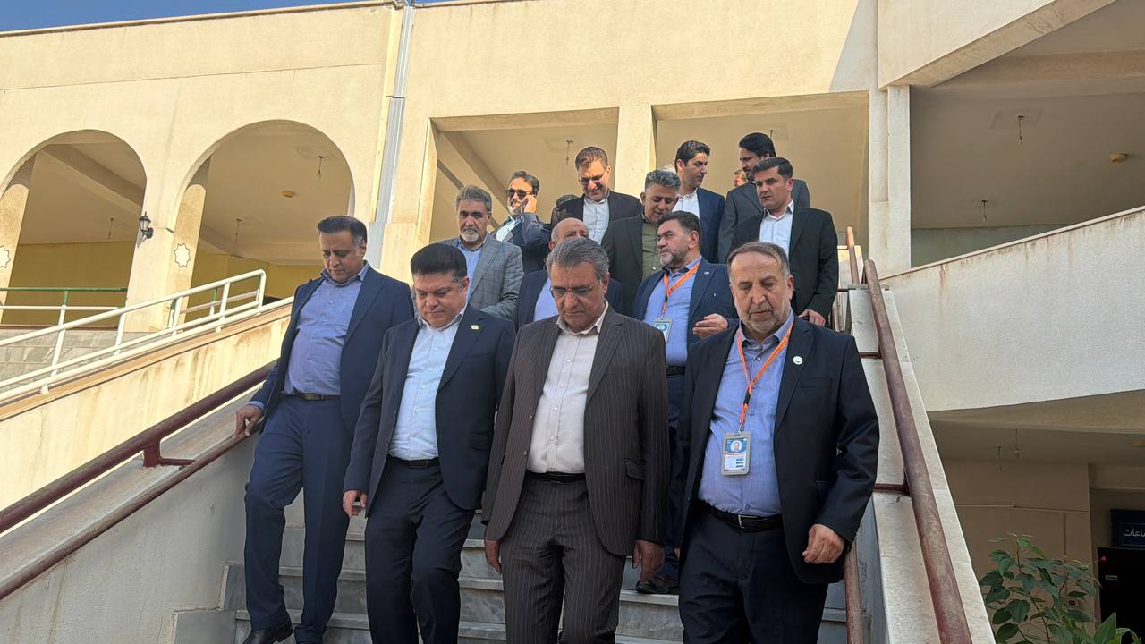 بازدید معاون امور تعاون وزارت تعاون، کار و رفاه اجتماعی از شرکت تعاونی مصرف کارکنان پالایش نفت بندرعباس